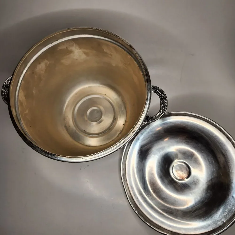 E.P.C.A. By Poole‎ Silver Co. Taunton, mass. 3600 Ice Bucket w/Plastic Insert